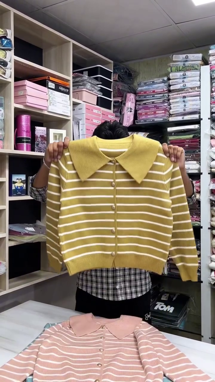 Soft Pink Striped Knit Cardigan – Elegant Winter Wear