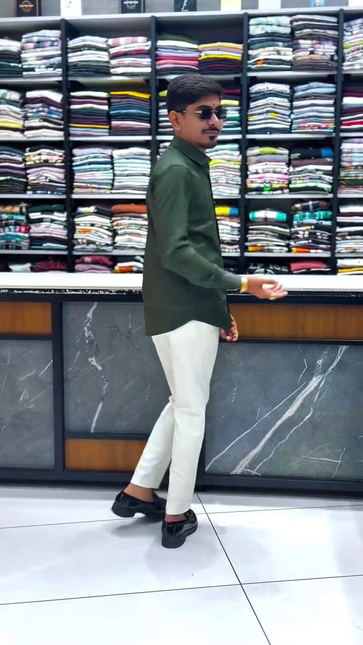 Timeless Black & White Combo 🖤🤍