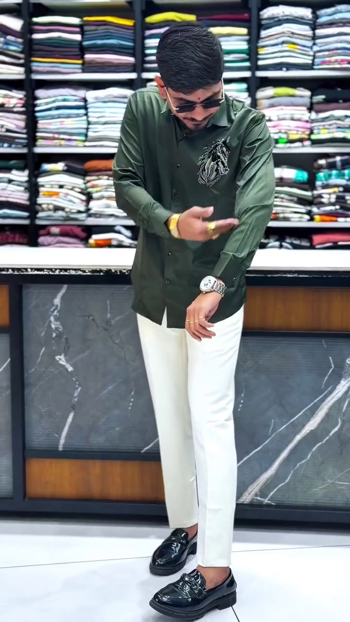 Timeless Black & White Combo 🖤🤍