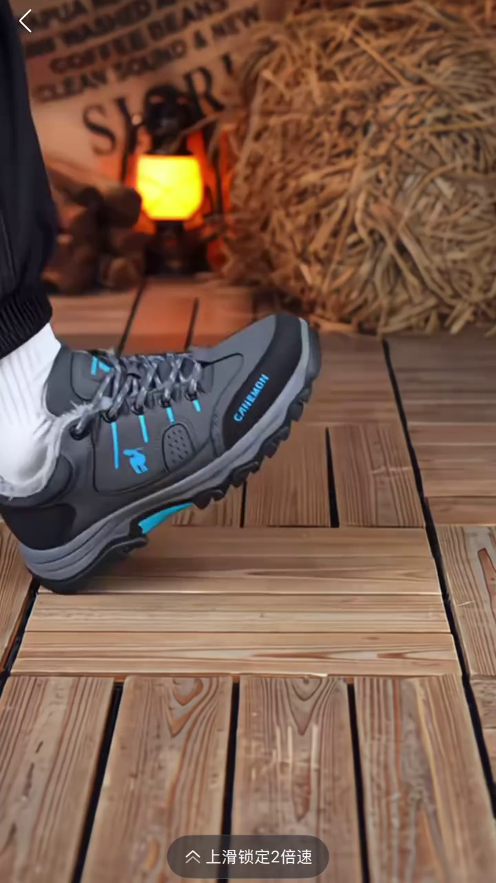 Elegant Tissue Silk Handwork