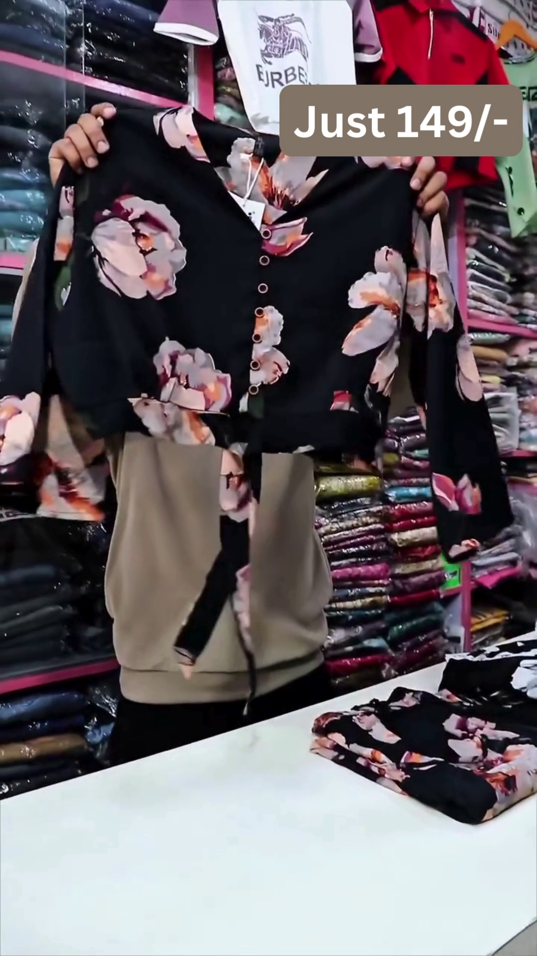 Floral Button Crop Top