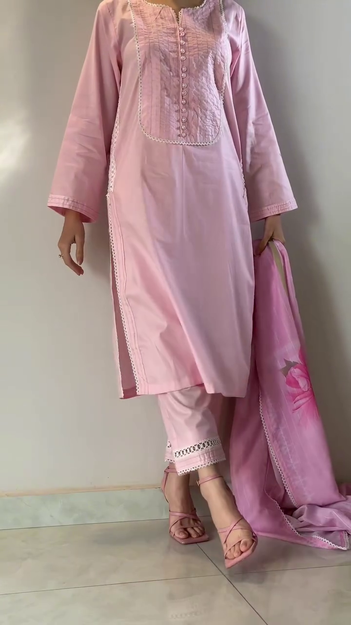 Delicate Pink Suit Set – Simple & Elegant Style