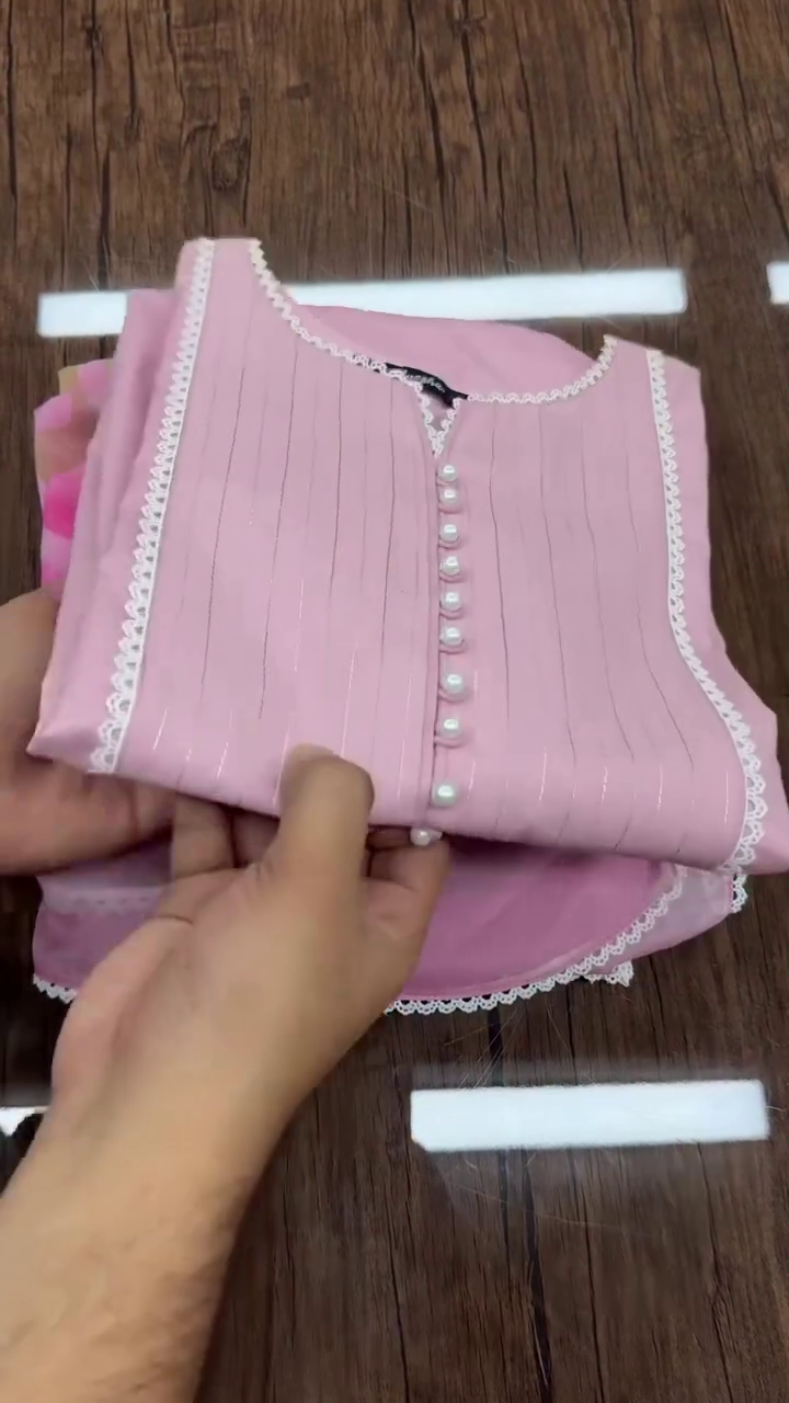 Elegant Soft Pink Floral Suit Set – Graceful & Feminine Charm