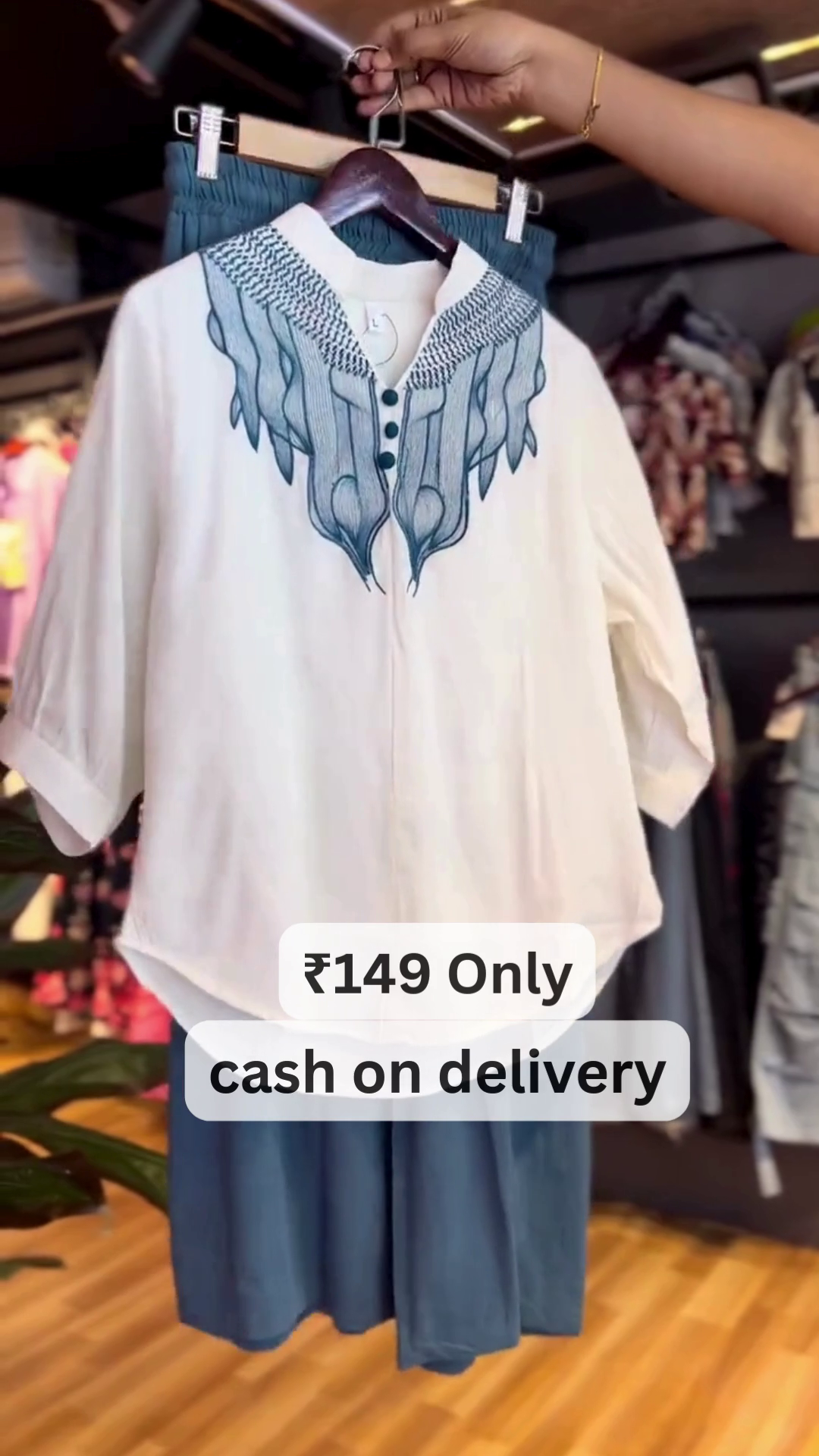 Elegant White Embroidered Top – Simple & Stylish ₹149