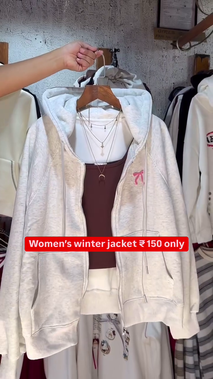 Cozy Grey Winter Hoodie – Warmth with Minimal Style