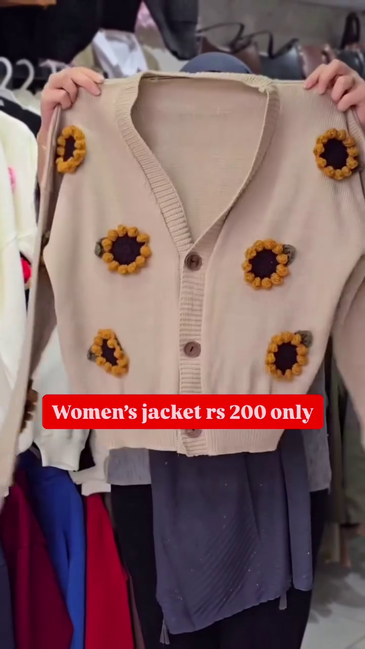 Cute Strawberry Cardigan – Playful & Cozy Fashion