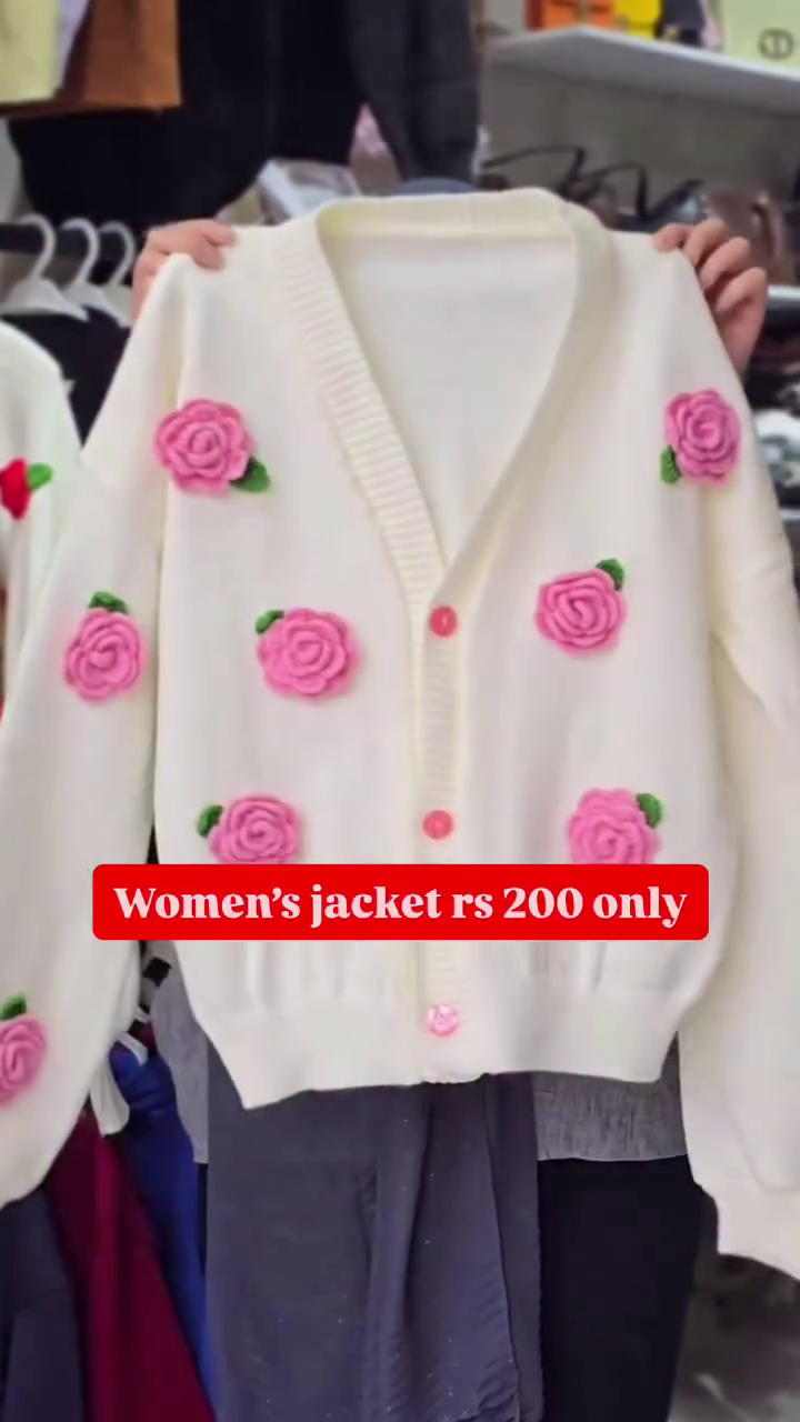 Cute Strawberry Cardigan – Playful & Cozy Fashion