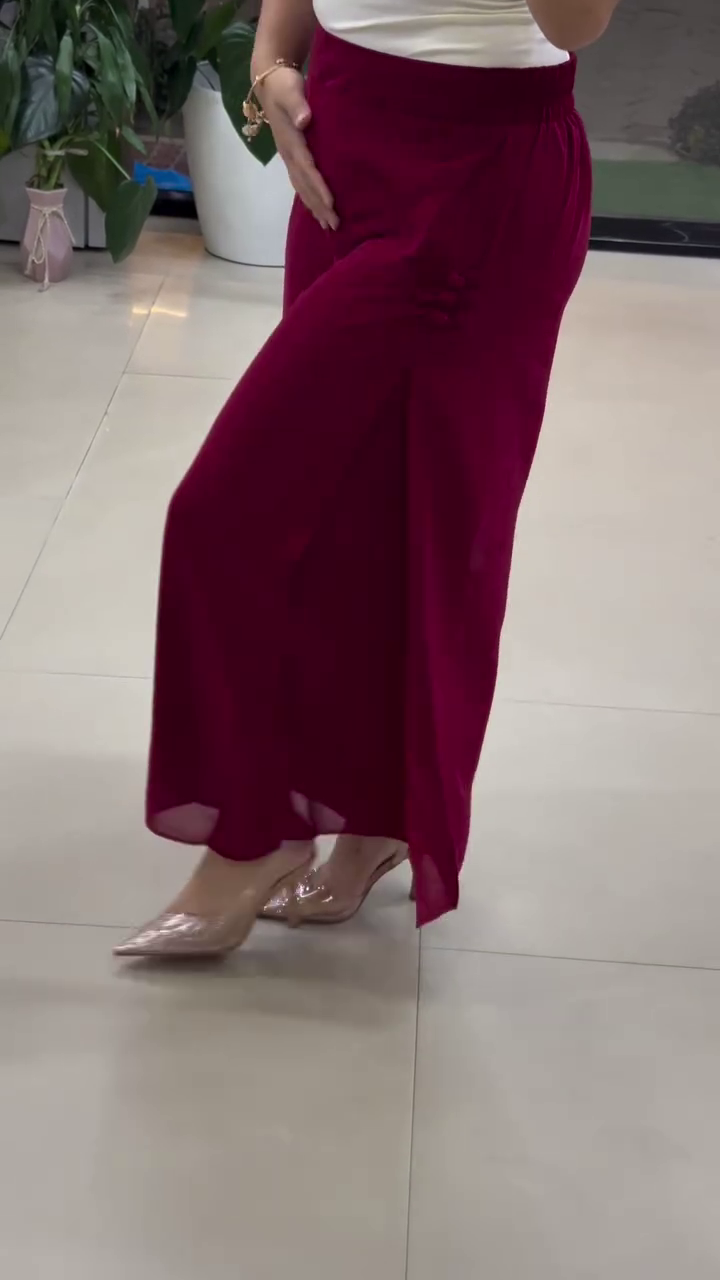 Stylish Maroon High-Waist Flared Pants – Elegant Modern Look