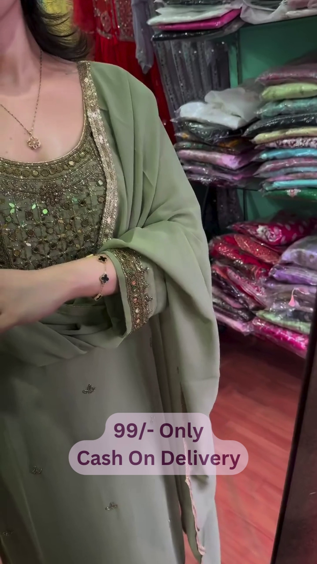 Graceful Embroidered Green Kurta for Festive Elegance