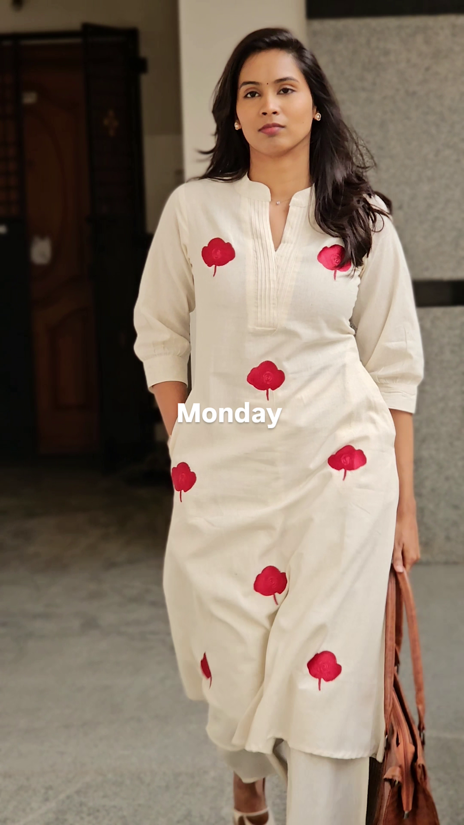 Elegant Black Floral Kurta – Perfect Sunday Style