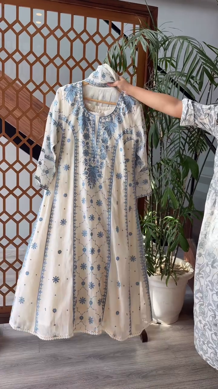 Cream Embroidered Kurti – Soft Traditional Charm