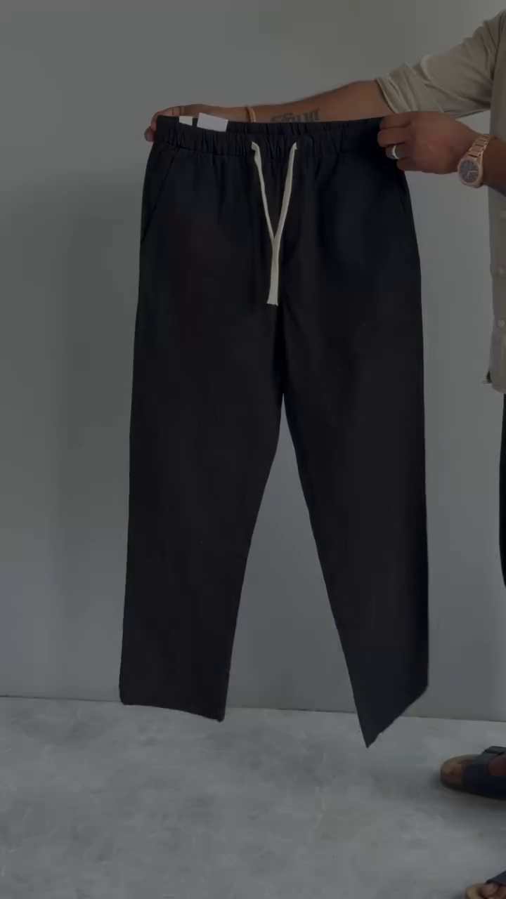 Classic Black Cotton Pants – Everyday Comfort with Smart Style