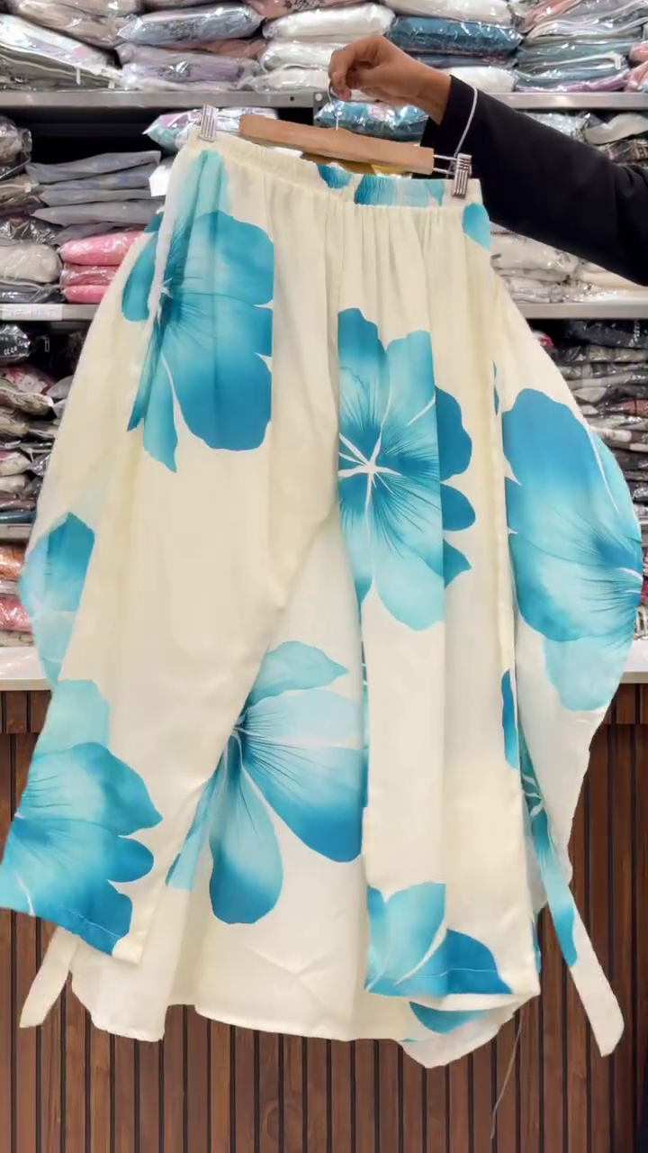 Elegant Floral Kaftan Top – Flowing Comfort & Style