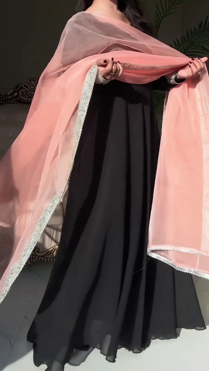 Elegant Black Anarkali with Soft Peach Dupatta – Classic Festive Look
