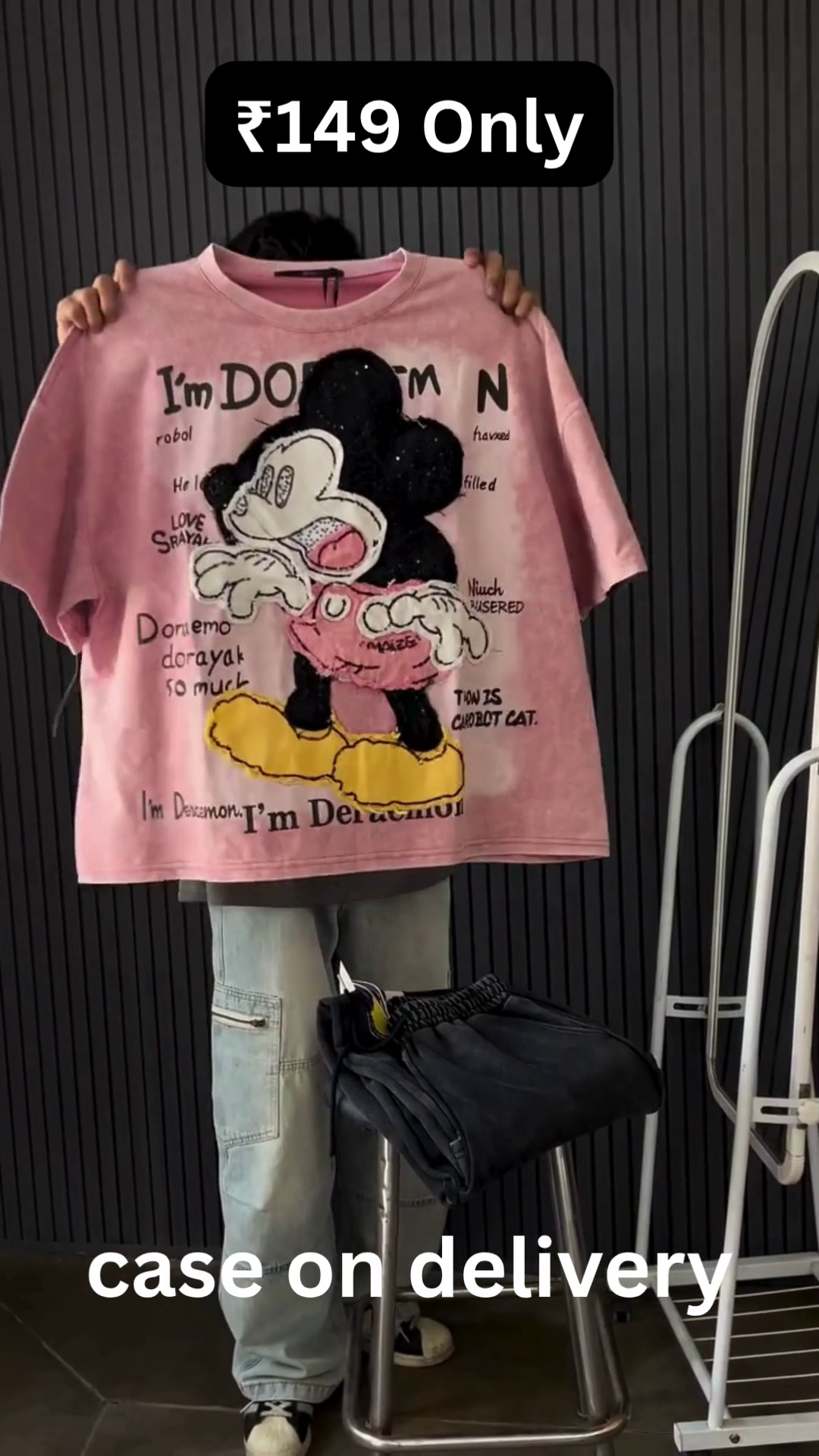 Trendy Oversized Graphic Tee – Cool Street Style at ₹149