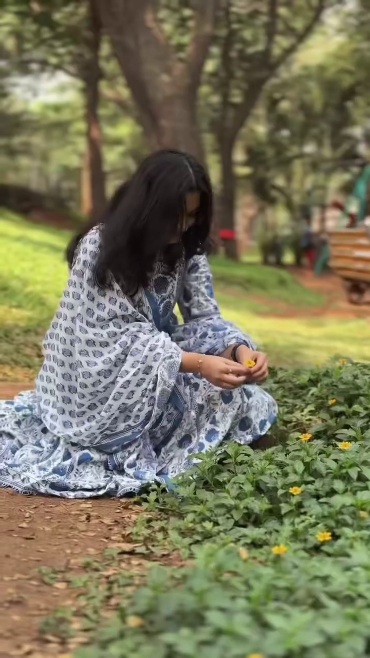 Elegant Blue Printed Maxi – Effortless Everyday Grace