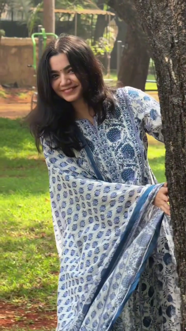 Elegant Blue Printed Maxi – Effortless Everyday Grace