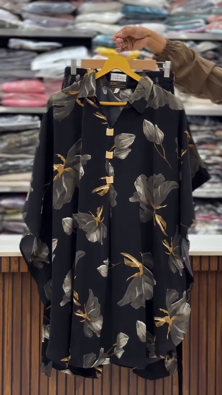 Midnight Bloom Floral Kurti – Elegance in Every Detail