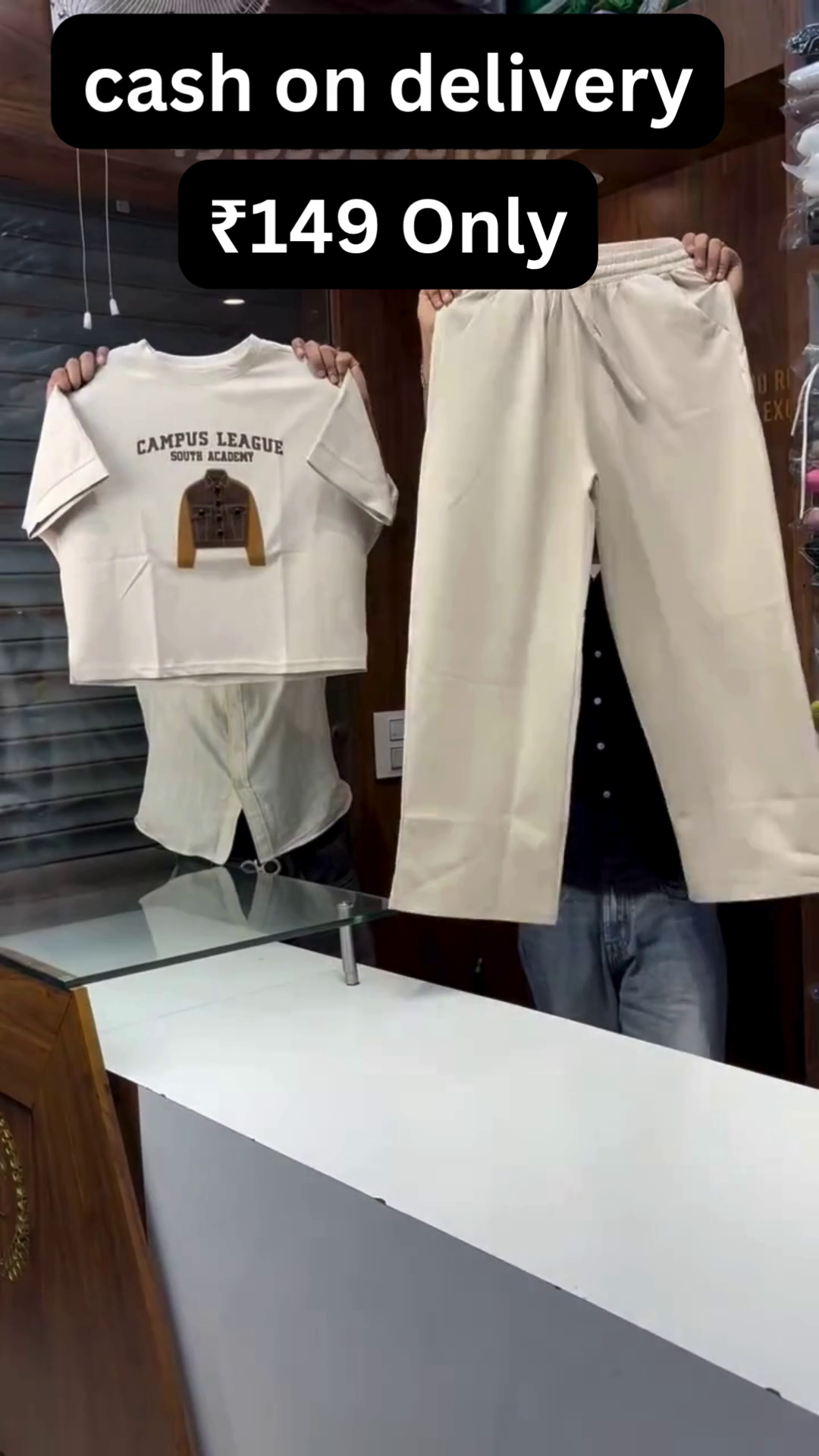 Trendy Crop Tee & Pant Set – Everyday