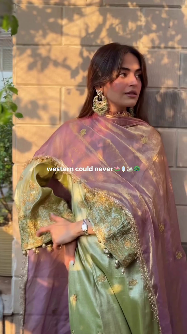 Minimal Green Long Kurta – Simple, Elegant, Everyday Chic