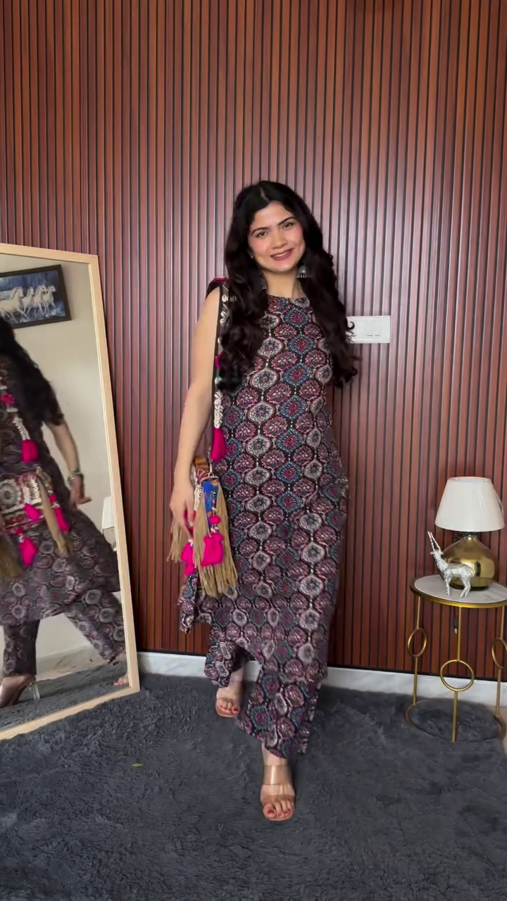 Boho Printed Maxi Dress – Free-Spirited, Stylish & Effortlessly Trendy