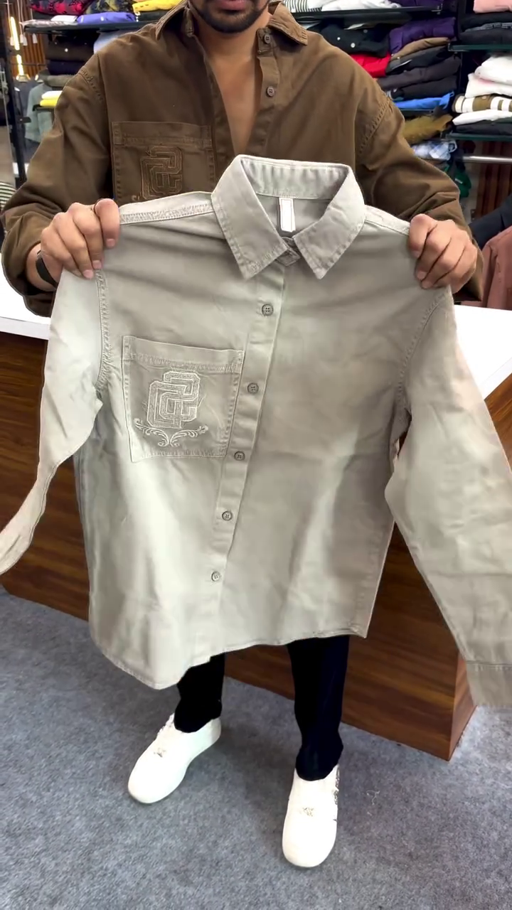 Classic White Shirt – Clean & Timeless Look