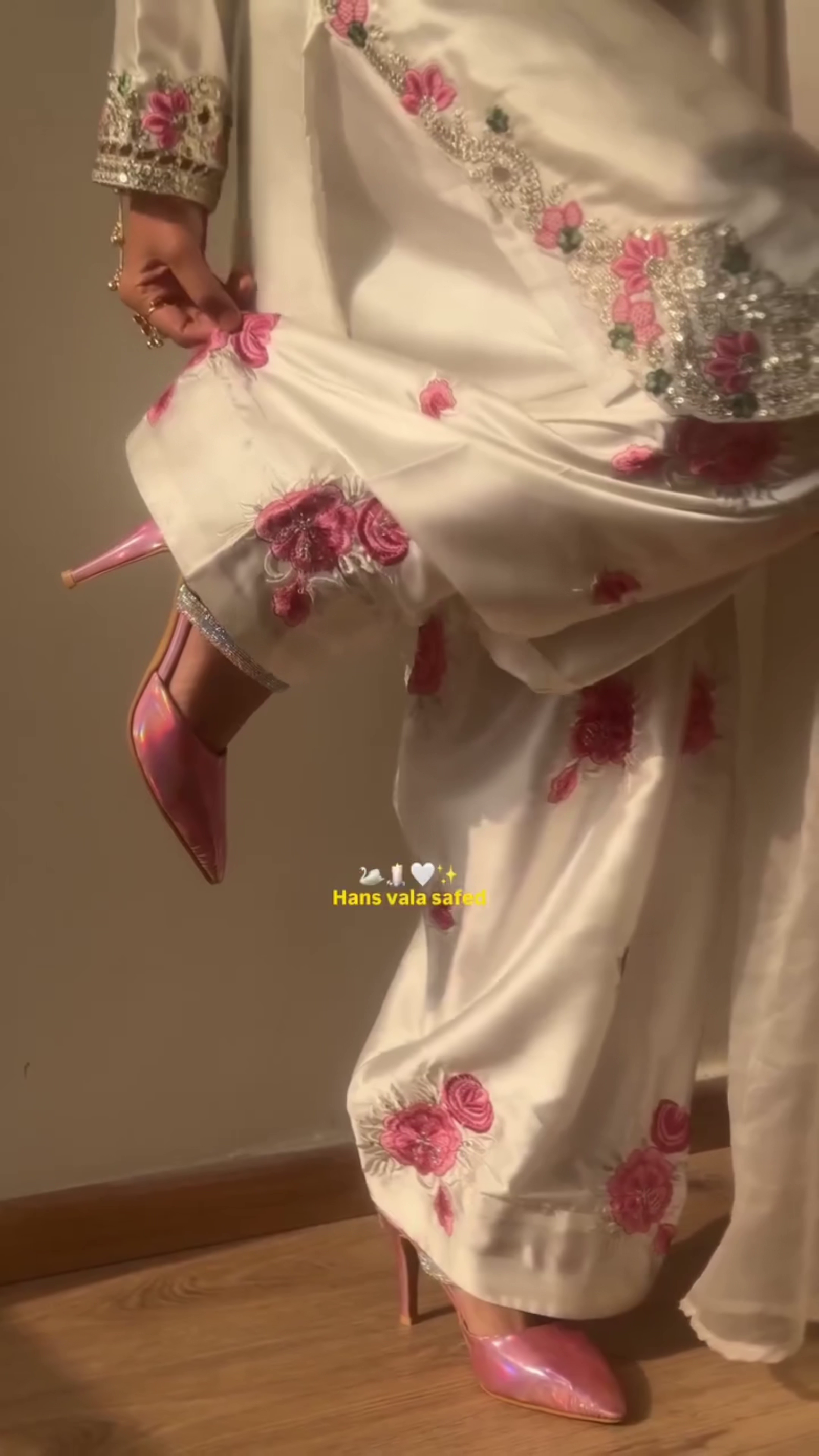Elegant Ivory Floral Embroidered Party Wear Suit Set with Organza Dupatta